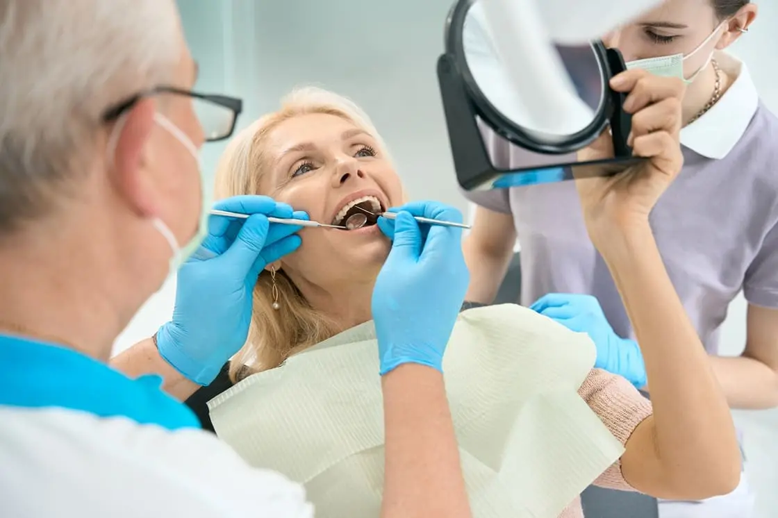 Zahnbrücke Behandlung in der Schweiz